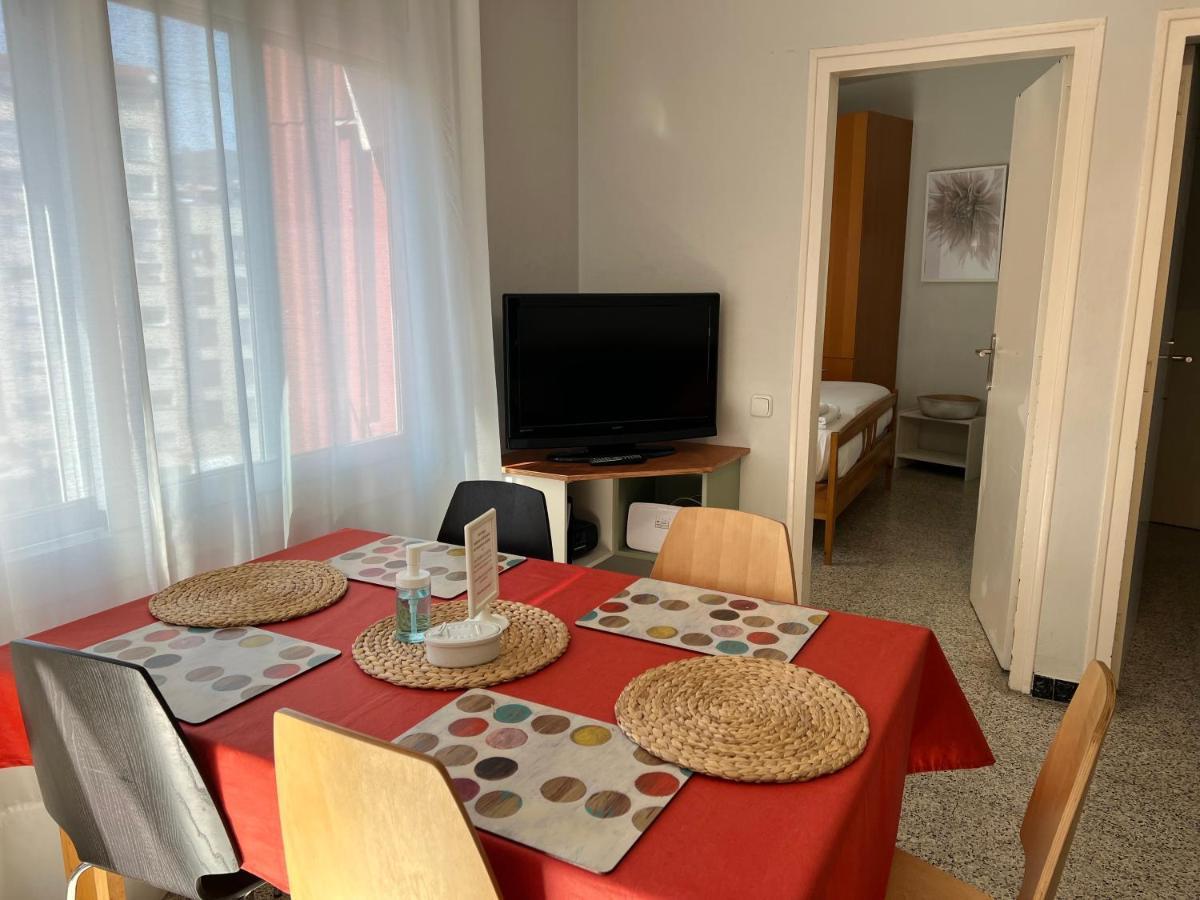 Sunny And Quiet Sagrada Familia Apartment บาร์เซโลนา ภายนอก รูปภาพ